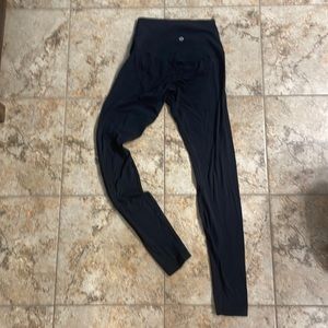 Womens lululemon leggings black size 4